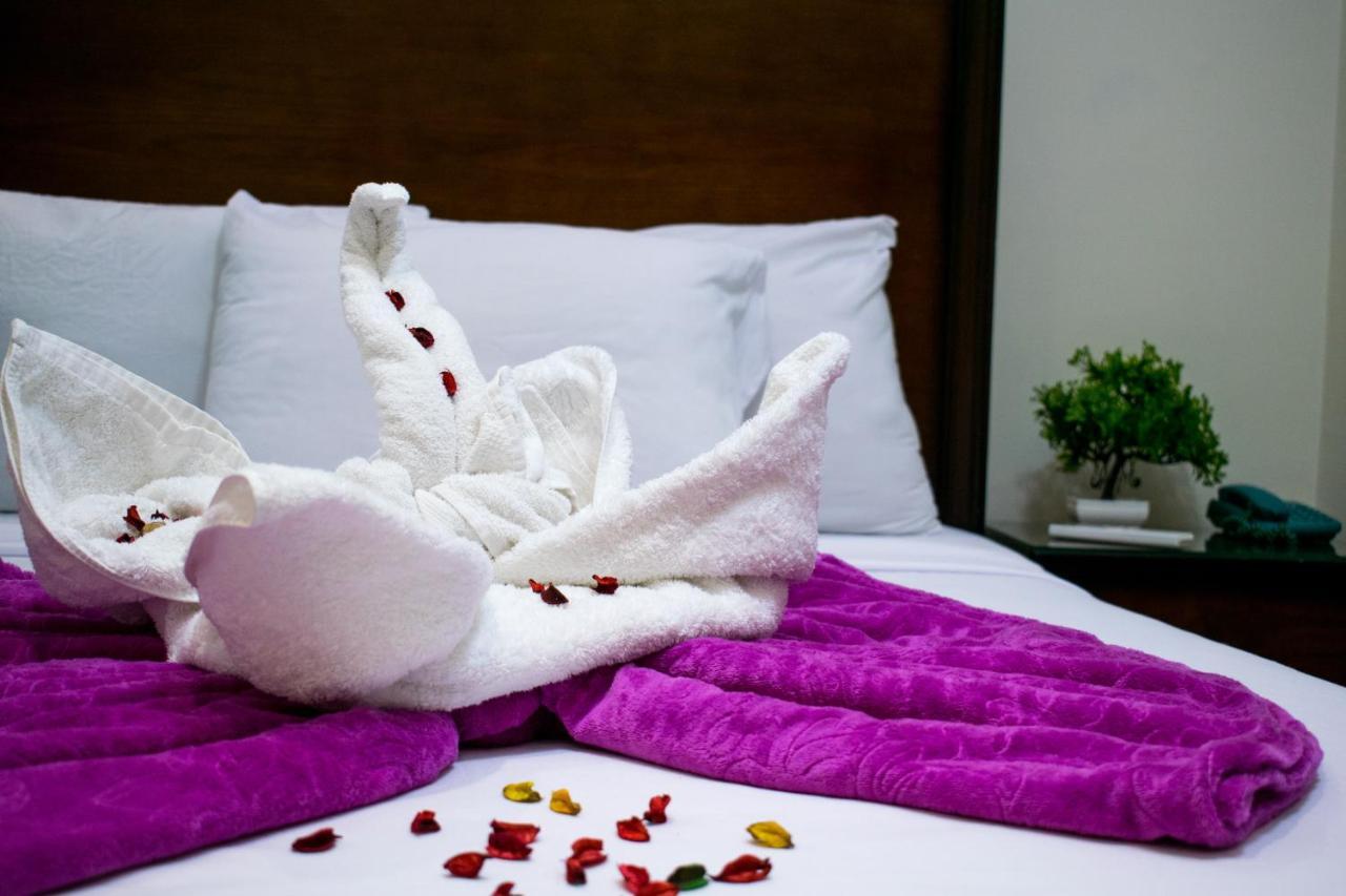 Crown Hotel Kairo Bagian luar foto