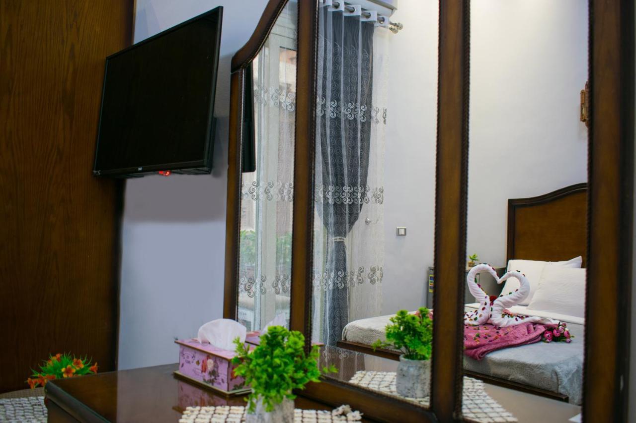 Crown Hotel Kairo Bagian luar foto