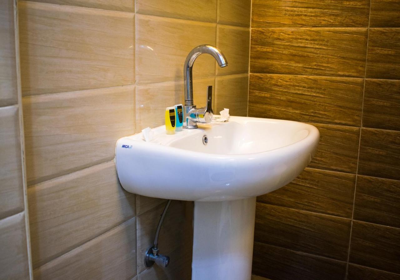 Crown Hotel Kairo Bagian luar foto